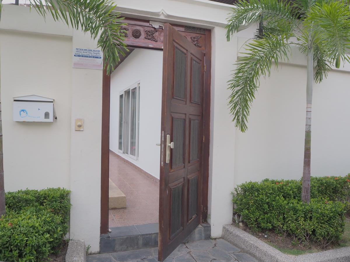 The Beach Pool Villa Pattaya Exterior foto