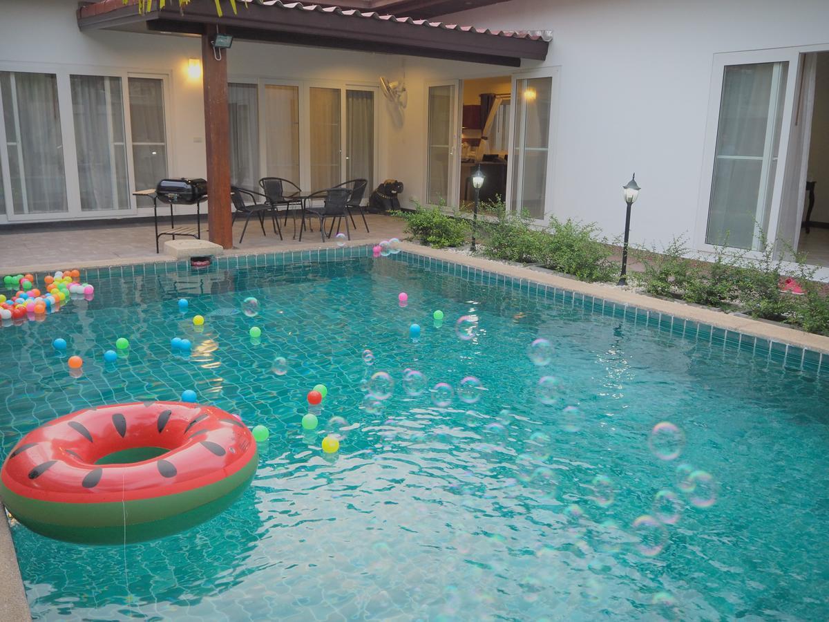 The Beach Pool Villa Pattaya Exterior foto